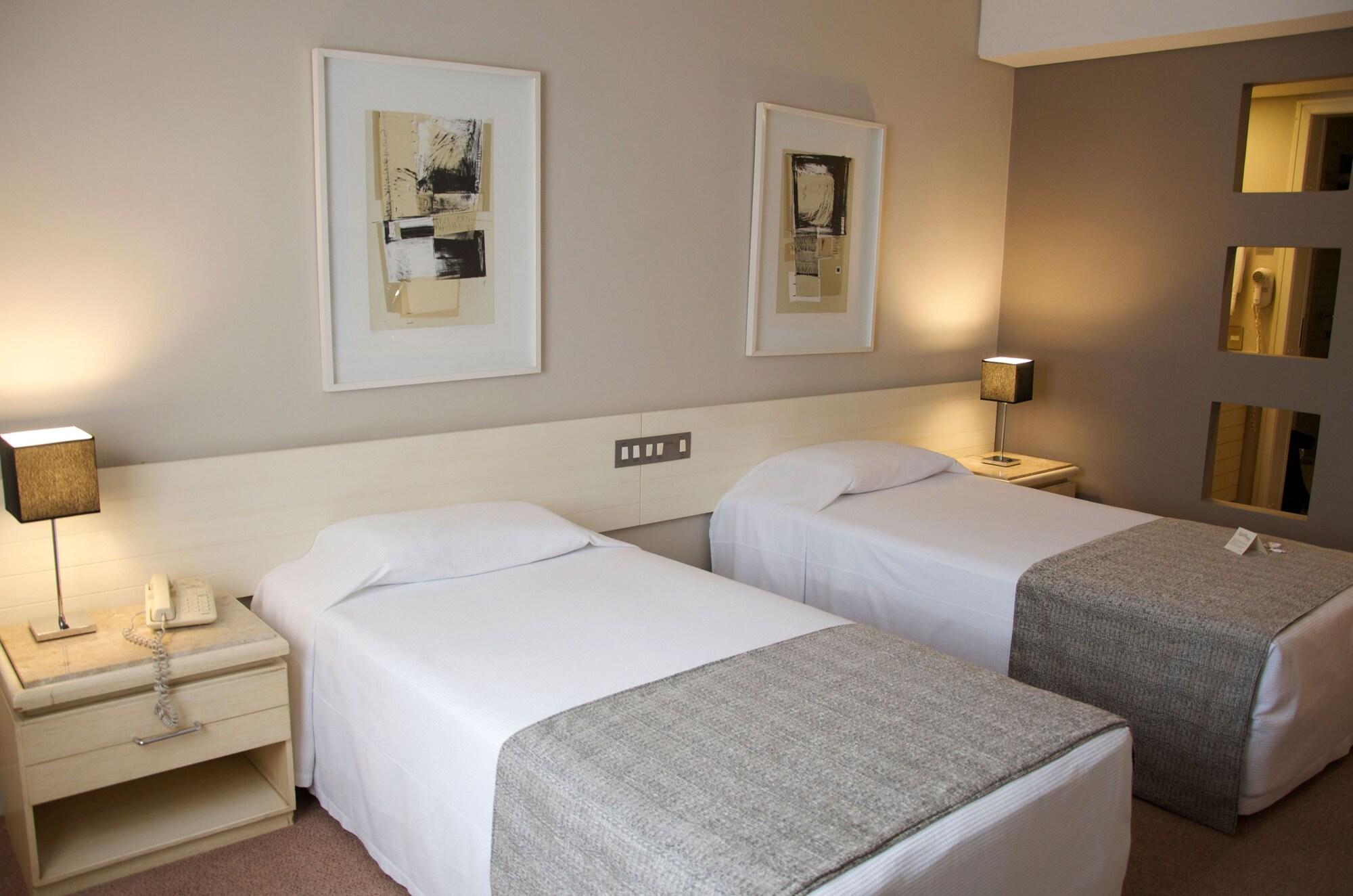 Hotel Victoria Villa Curitiba By Nacional Inn Екстер'єр фото