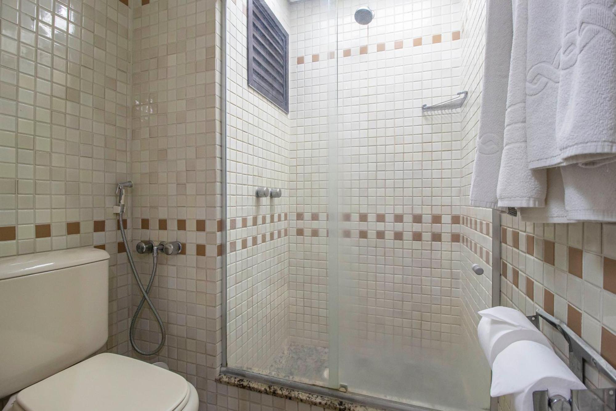 Hotel Victoria Villa Curitiba By Nacional Inn Екстер'єр фото