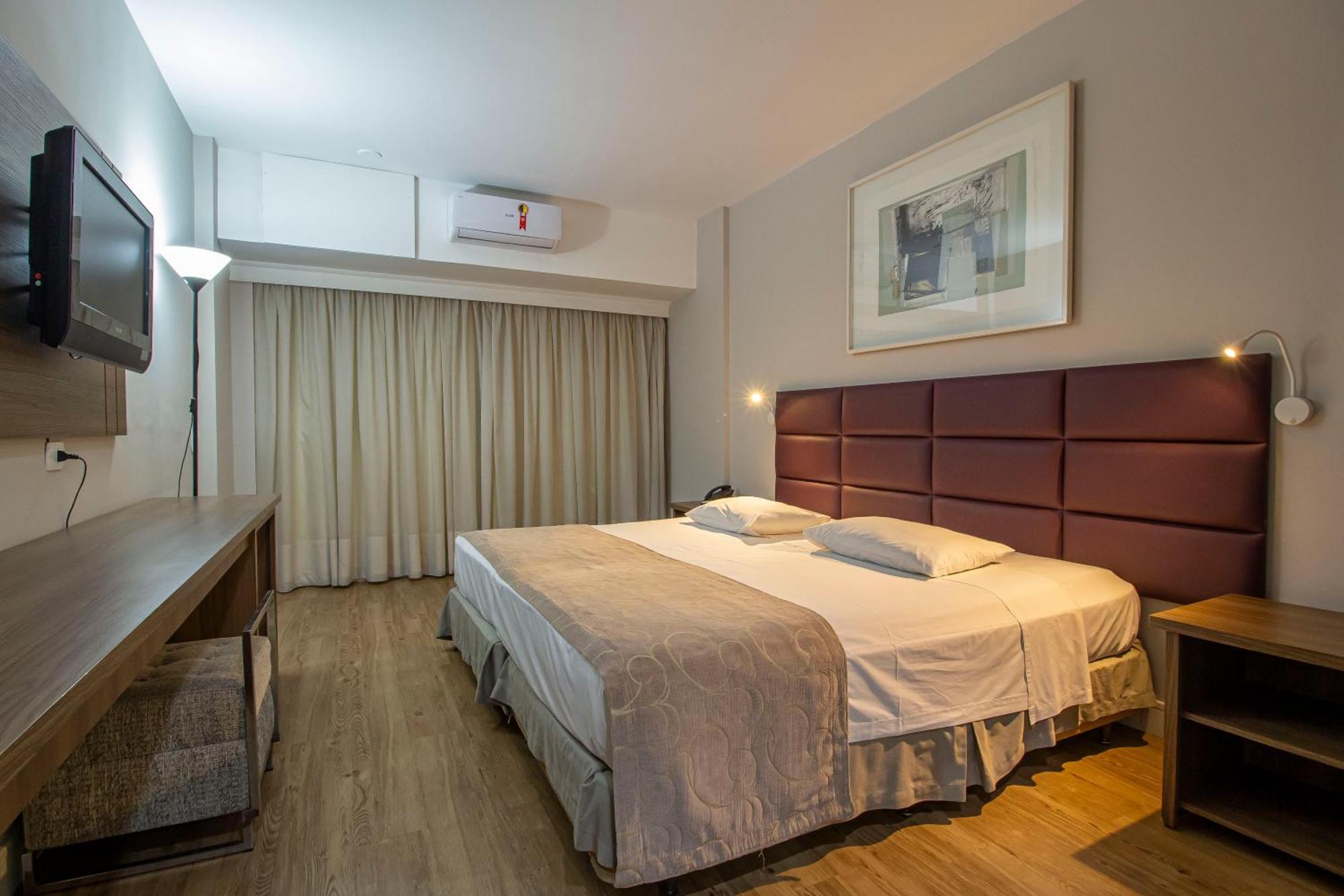 Hotel Victoria Villa Curitiba By Nacional Inn Екстер'єр фото