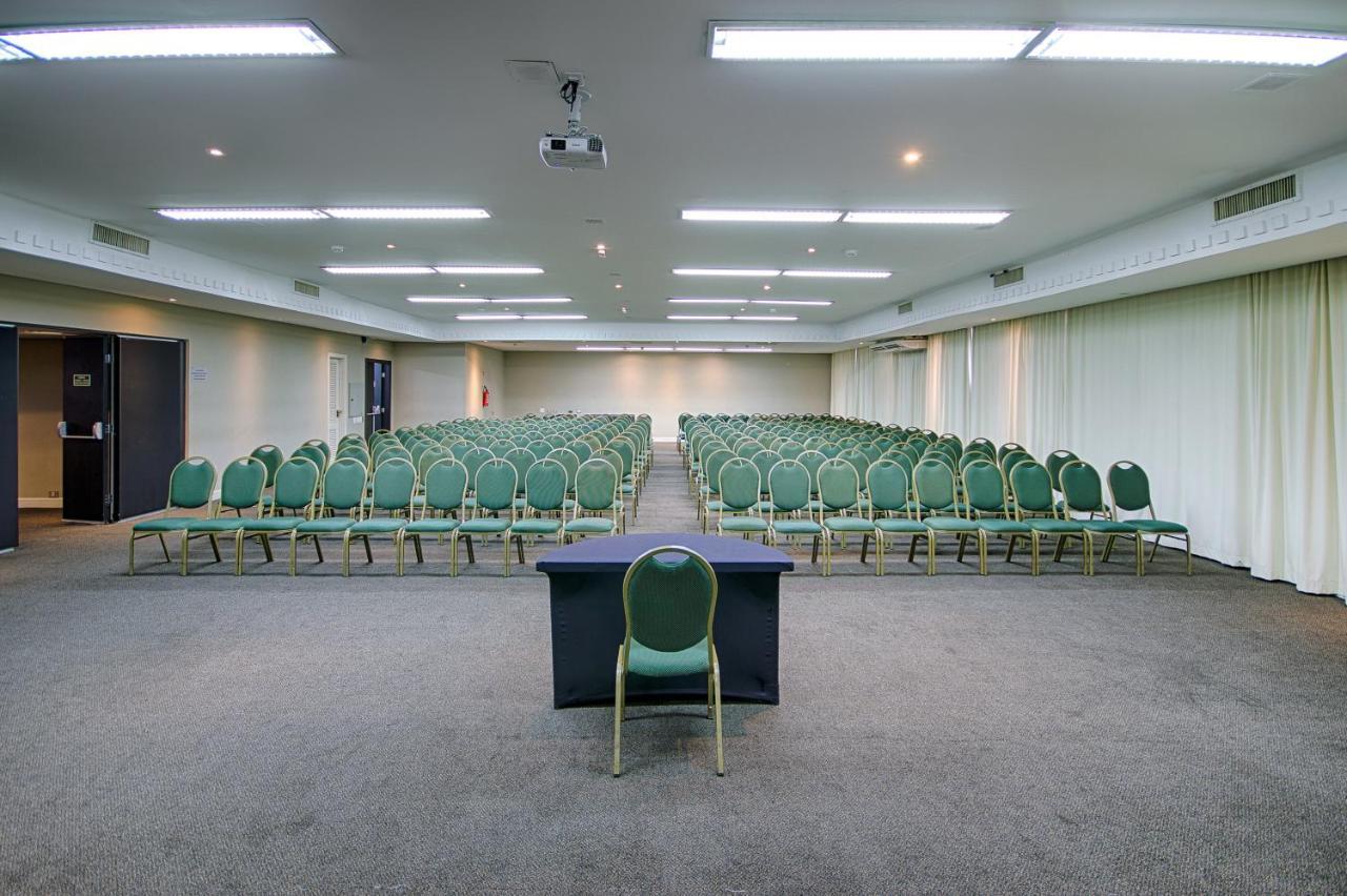 Hotel Victoria Villa Curitiba By Nacional Inn Екстер'єр фото
